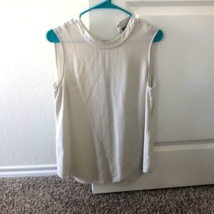 Sleeveless women’s blouse